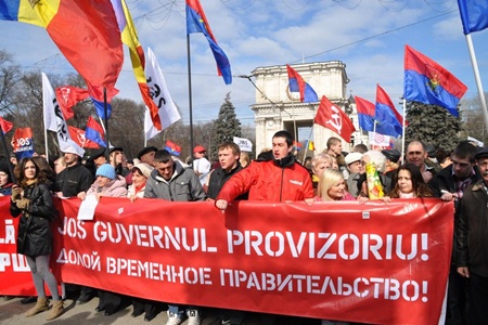 Варданян говорит, что ПКРМ ни в коем случае нельзя повторять ошибку прошлого года, когда формирование добровольно отказалось от протестов.