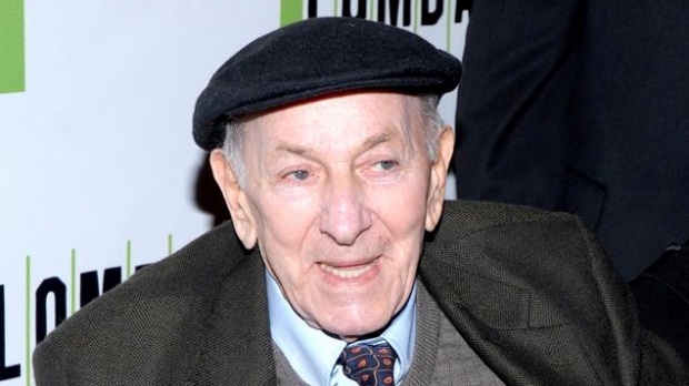 Klugman s-a distins prin rolul unui medic legist cu sânge rece în serialul "Quincy M.E."