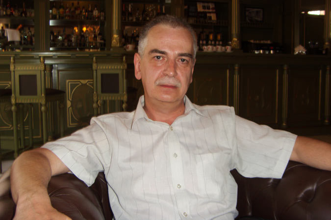 Андрей Борисович Кобяков - российский экономист, публицист и общественный деятель.