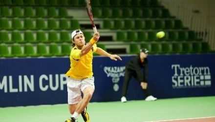 Anul 2012 a început excelent, reuşind chiar din luna februarie să intre în TOP 250, urmând 232 în martie, 233 aprilie, 219 mai şi 217 în iunie.