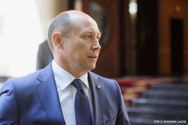 Стрелец  отметил, что верит в невиновность Влада Филата.
