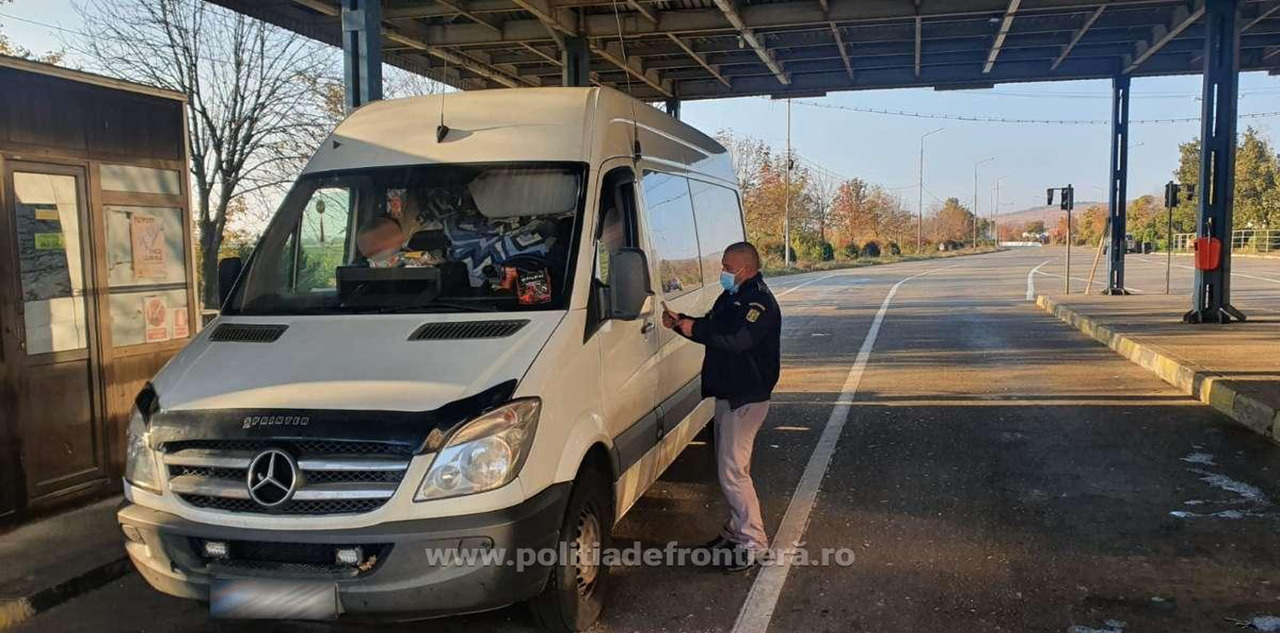 На границе в Румынии молдаване предъявили поддельные ПЦР-тесты.