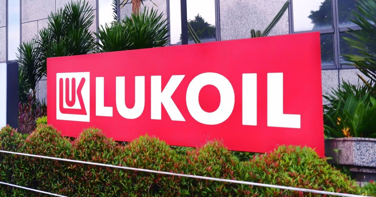 UE a impus sancțiuni împotriva structurilor de navigație ale LUKOIL și Gazprom Neft.