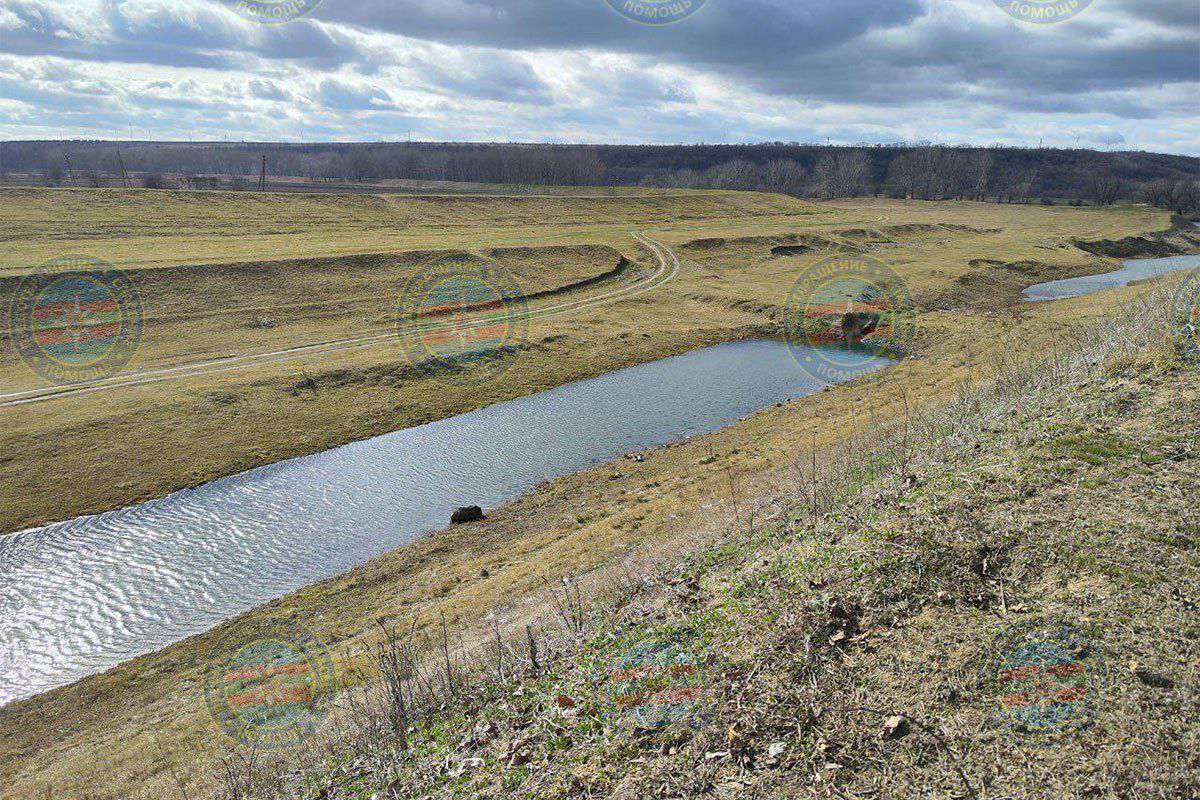 Под Григориополем 5-летний ребёнок едва не утонул в обводном канале.