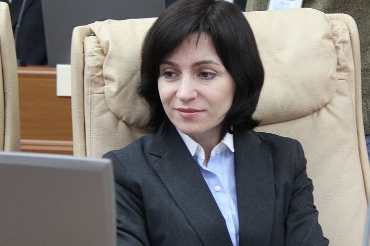 Санду по результатам большинства опросов занимала второе место в рейтинге победителей на выборах президента. Фото: tribuna.md