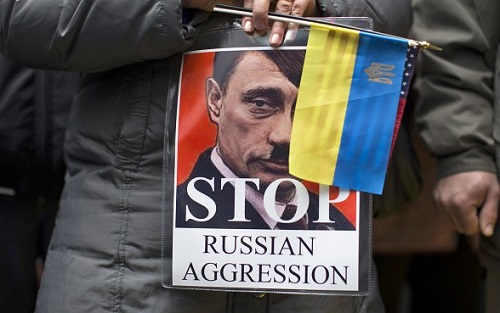 Европейский союз не будет оказывать военное вмешательство в конфликт на востоке Украины с Россией.