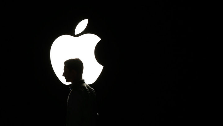 Un nou leak sugerează faptul că am putea vedea trei noi telefoane Apple introduse anul viitor.