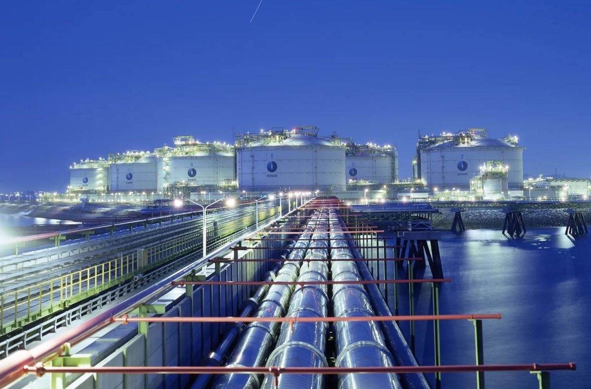 Южная Корея направит часть своих резервов природного газа в Европу.