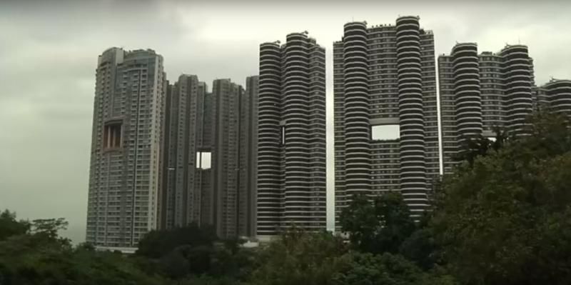 Motivul neobișnuit pentru care clădirile din Hong Kong au găuri