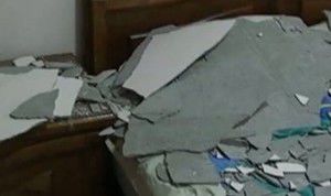 Буквально за пару минут до обрушения 81-летняя женщина вышла из комнаты.