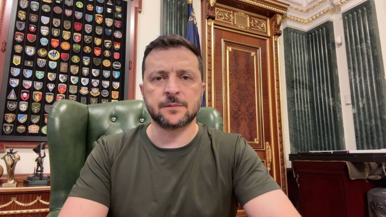 Зеленский: В следующем году у Украины будут дроны дальностью до 10 тысяч километров.