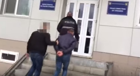 Задержаны подозреваемые в краже более миллиона леев в Страшенах.