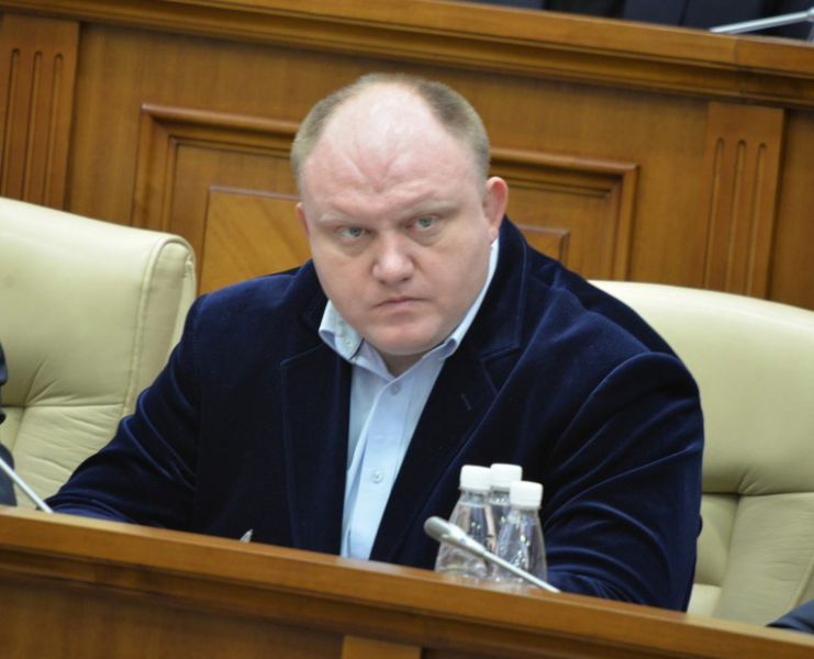 PSRM va participa la referendumul anti-Chirtoacă. Au depus actele. Foto: moldova-suverana.md 