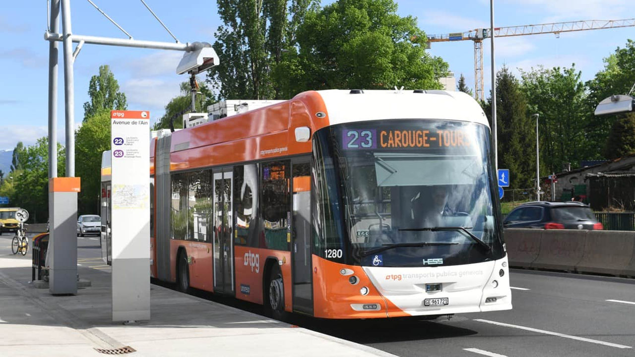 Transportul public din Geneva va fi temporar gratuit.