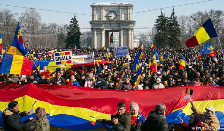 Unirea – un fenomen exploatat de speculanţii politici.
