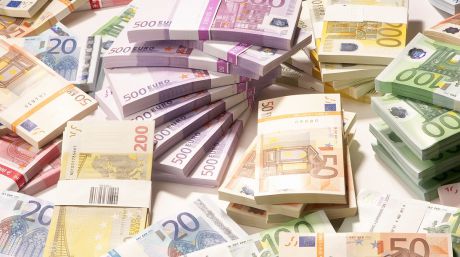Două companii străine intenţionează să investească milioane de euro în ţara noastră. Foto: bzv.ro