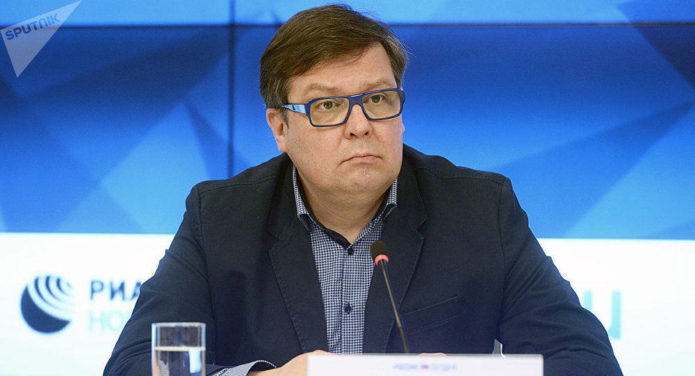 Мартынов: Запад может отложить запуск сценария майдана в Молдове.