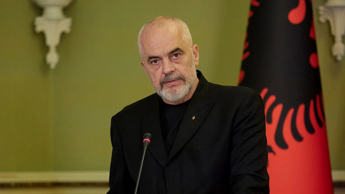 Prim-ministrul albanez a propus interzicerea demiterii miniștrilor în timpul anchetelor.