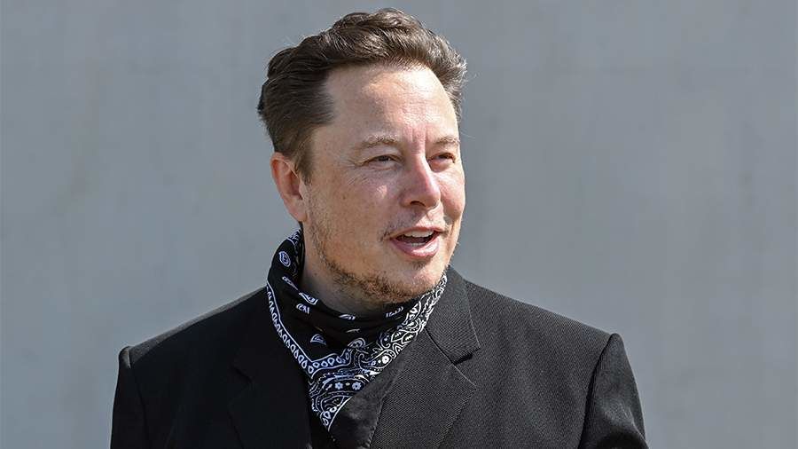 Илон Маск сменил имя в соцсети Twitter, переименовав аккаунт с Elon Musk на Lorde Edge. 