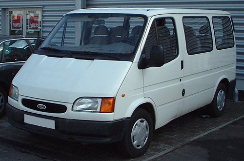 Автомобиль марки Ford Transit, объявленный в розыск на основании судебного исполнительного листа, в связи с задолженностью за потребленную теплоэнергию в размере 9992,04 леев.