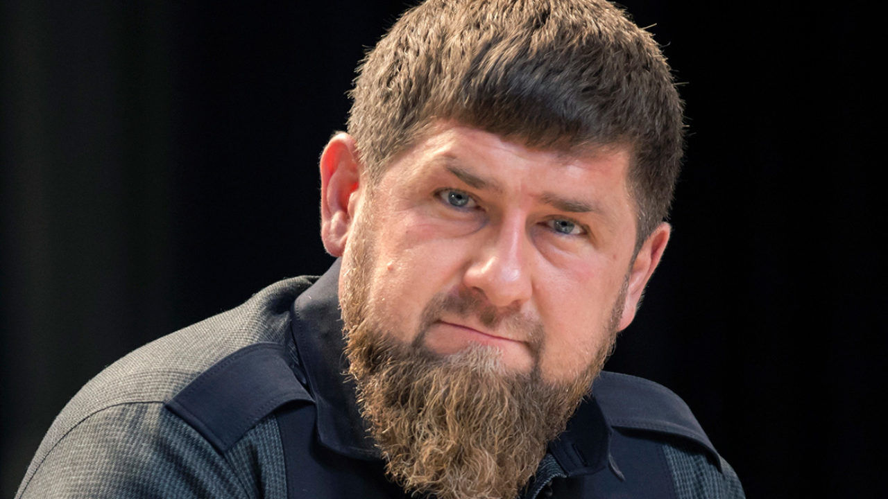 Кадыров заявил о присоединении двух новых чеченских батальонов к войскам в Донбассе.