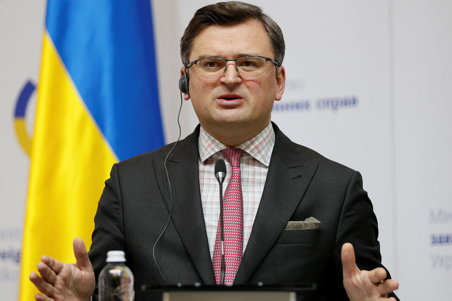 Глава МИД Украины: У Украины будет достаточно оружия, чтобы бить врага.