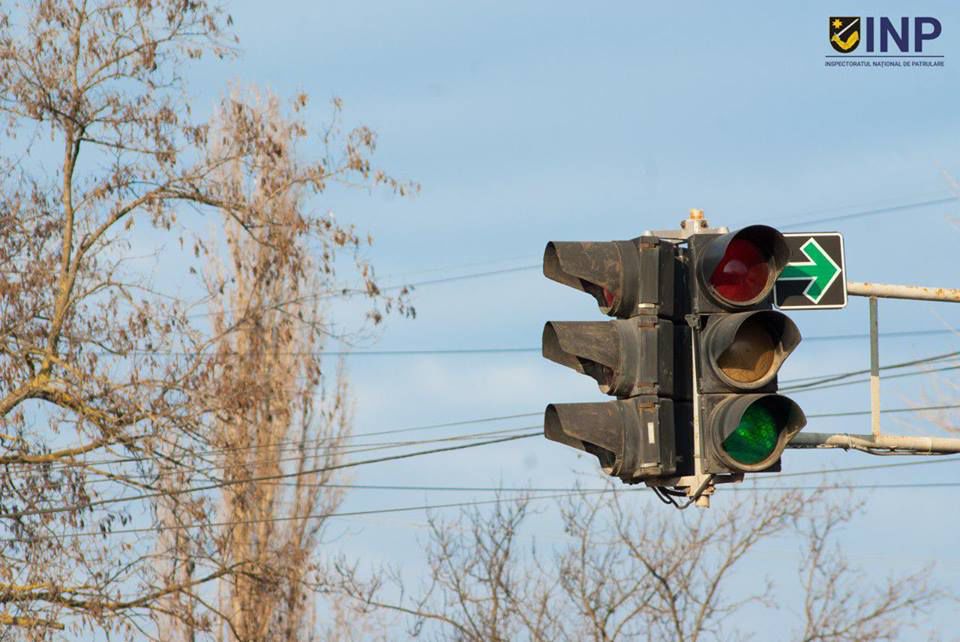 Semafoare apar într-o intersecție din Capitală. Anunțul polițiștilor