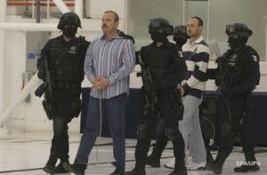 Мексика выдала США особо опасных наркобаронов. Фото: newsfiber.com