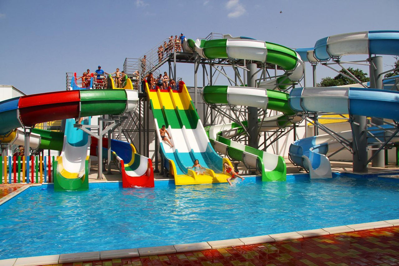 Fata rănită la piscina din Ialoveni a fost transferată din secția de terapie intensivă.