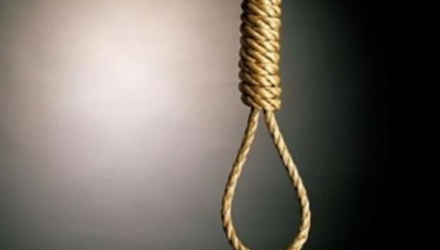 Este vorba de o tânără de 19 ani din sectorul Ciocana al capitalei. Fata a fost găsită ieri, de către o vecină.