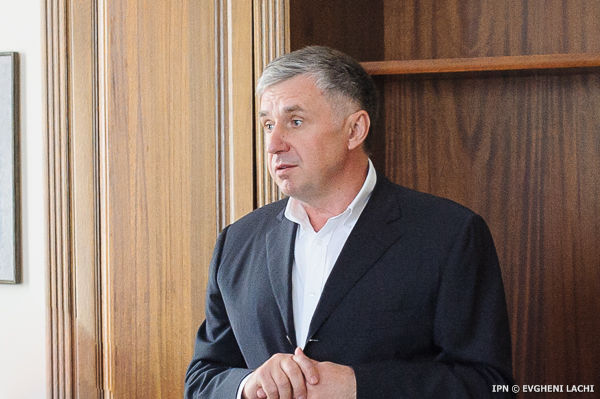 Ion Sturza susţine că niciodată nu a discutat înaintarea candidaturii sale la funcţia de prim-ministru. Foto: ipn.md