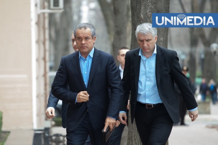 Vlad Plahotniuc a făcut retrospectiva anului 2013. Democratul a analizat într-o postare pe blogul său personal cele întâmplate în țară în anul care s-a scurs, de la cazul Pădurea Domnească, urmat criza politică și destrămarea AIE, până la succesul obținut de Republica Moldova la Vilnius, transmite UNIMEDIA.
