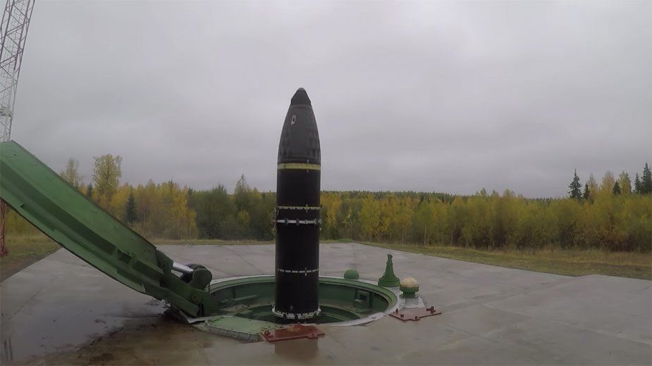 Минобороны России опубликовало видео пуска ракеты "Тополь-М" с Плесецка.