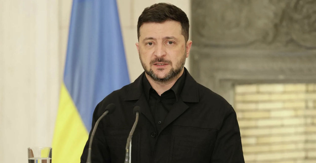 Зеленский: Мы нанесли удары по судам, перевозившим военные грузы между РФ и Ираном.