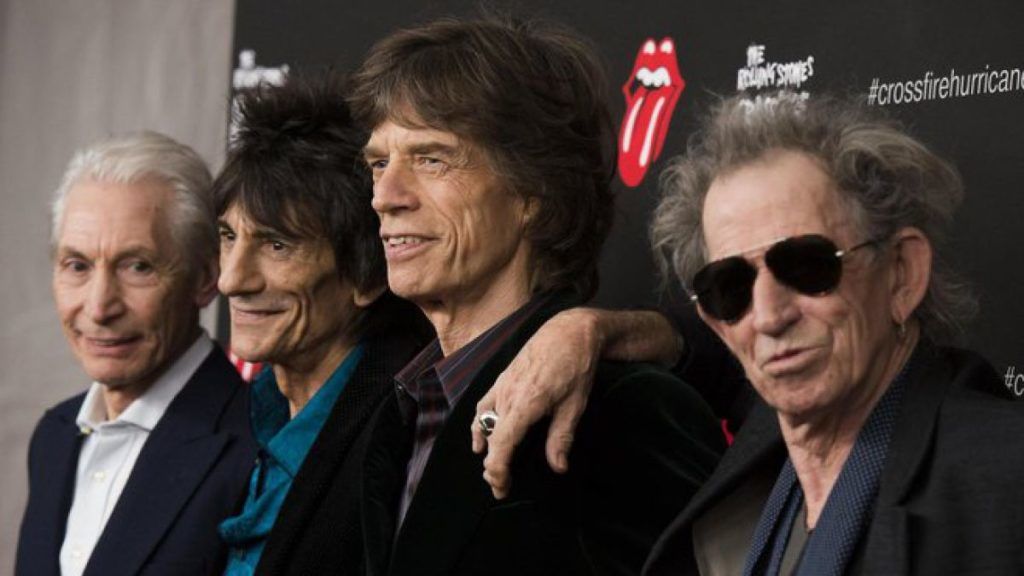 The Rolling Stones отложили предстоящий тур из-за болезни Мика Джаггера.