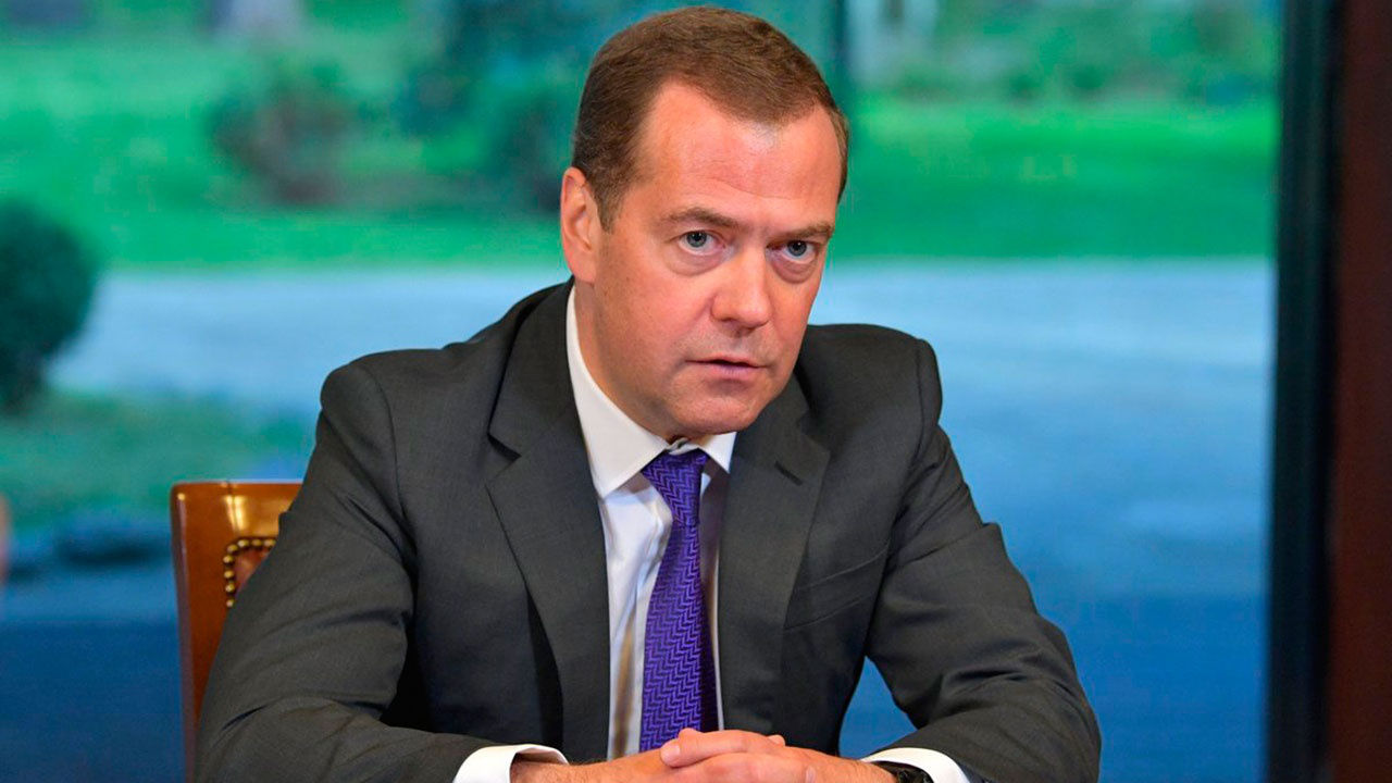 Медведев опубликовал список «грехов России».