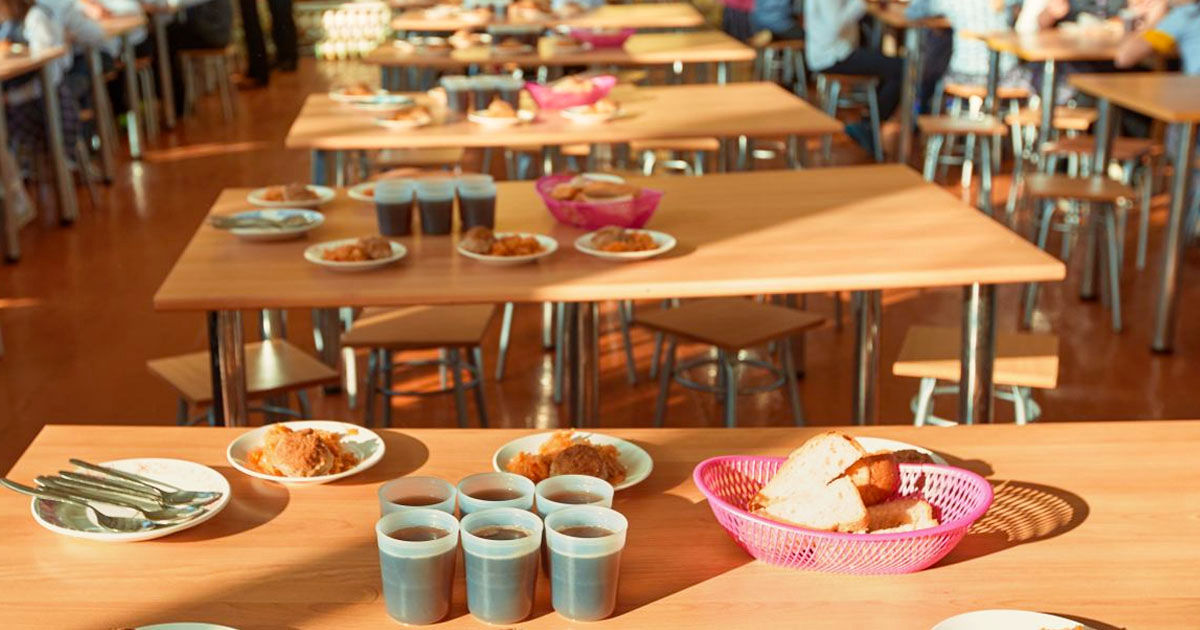 Polonia propune interzicerea cafelei în cantinele școlare.