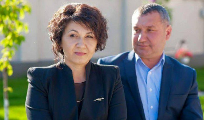 BMW-ul primăriei Soroca, reparat de firma soţiei primarului. 