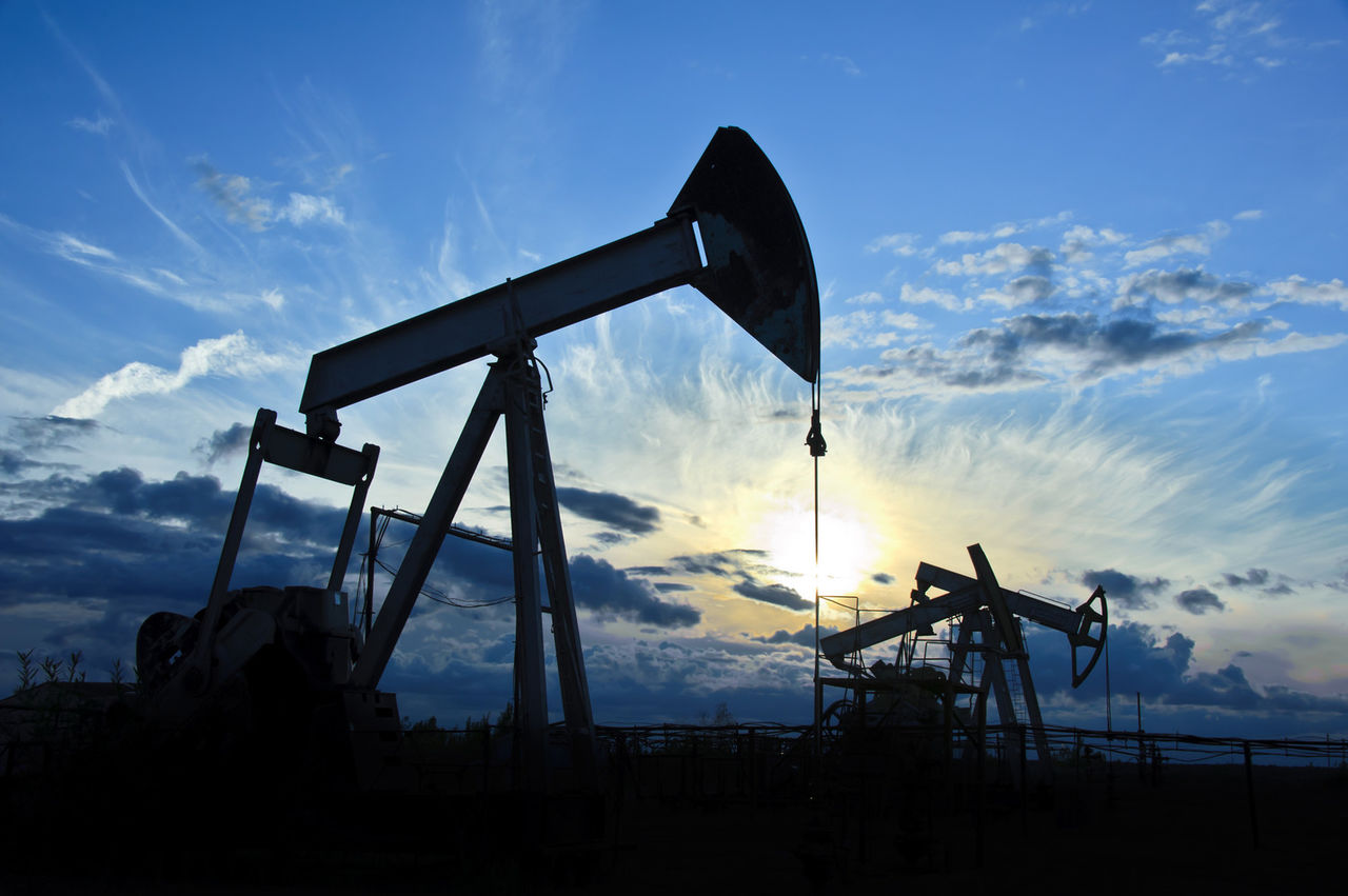 Цена нефти Brent опустилась ниже $56.