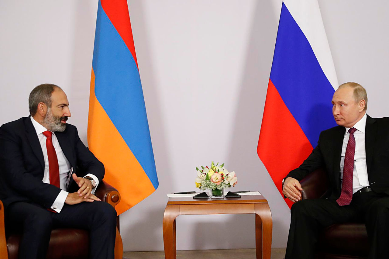 Rusia a amenințat Armenia cu oprirea livrărilor de petrol și gaze din cauza apropierii acesteia de UE.