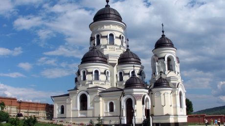 В Кэприянском монастыре готовят канонизацию митрополита Бэнулеску-Бодони.