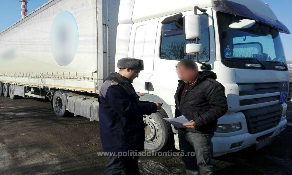 Молодой человек заявил, что он управлял транспортом, зная, что не имеет на то права. Фото: politiadefrontiera.ro.