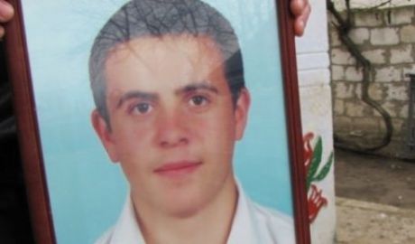 La finele anului 2012 reclamanţii au fost informaţi despre faptul că dosarul penal pornit pe marginea decesului lui Vadim Pisari a fost încetat.