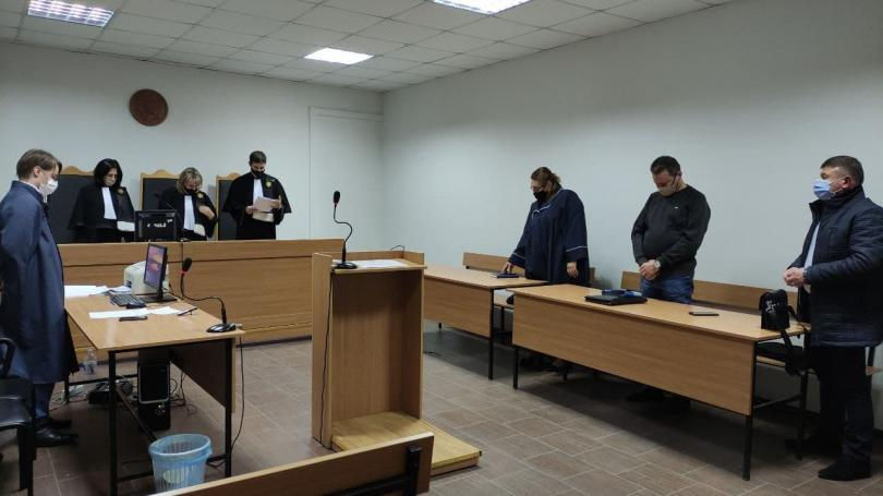 Ministerul Justiției contestă despăgubirile judecătorului condamnat pentru pronunțarea unei decizii ilegale.