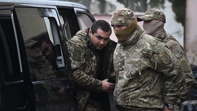 Чиновник госдепартамента США заявил, что Россию ждут боль и последствия, если она не отпустит задержанных украинских моряков.