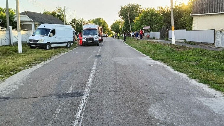 ДТП в Бричанах: погиб один человек, повреждены три авто.