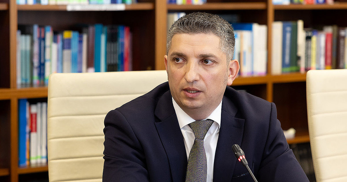Ион Дудниченко назначен на должность советника по разрешению апелляций.