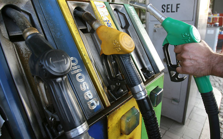 Volumul benzinei comercializat la pompă s-a redus cu 3,5%, la 193 mil. litri. Foto: moldova24.info