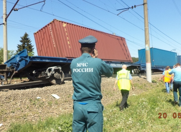 Marfarul care a lovit trenul de pasageri apartine Ucrainei si transporta piese pentru uzinele Renault din Romania.