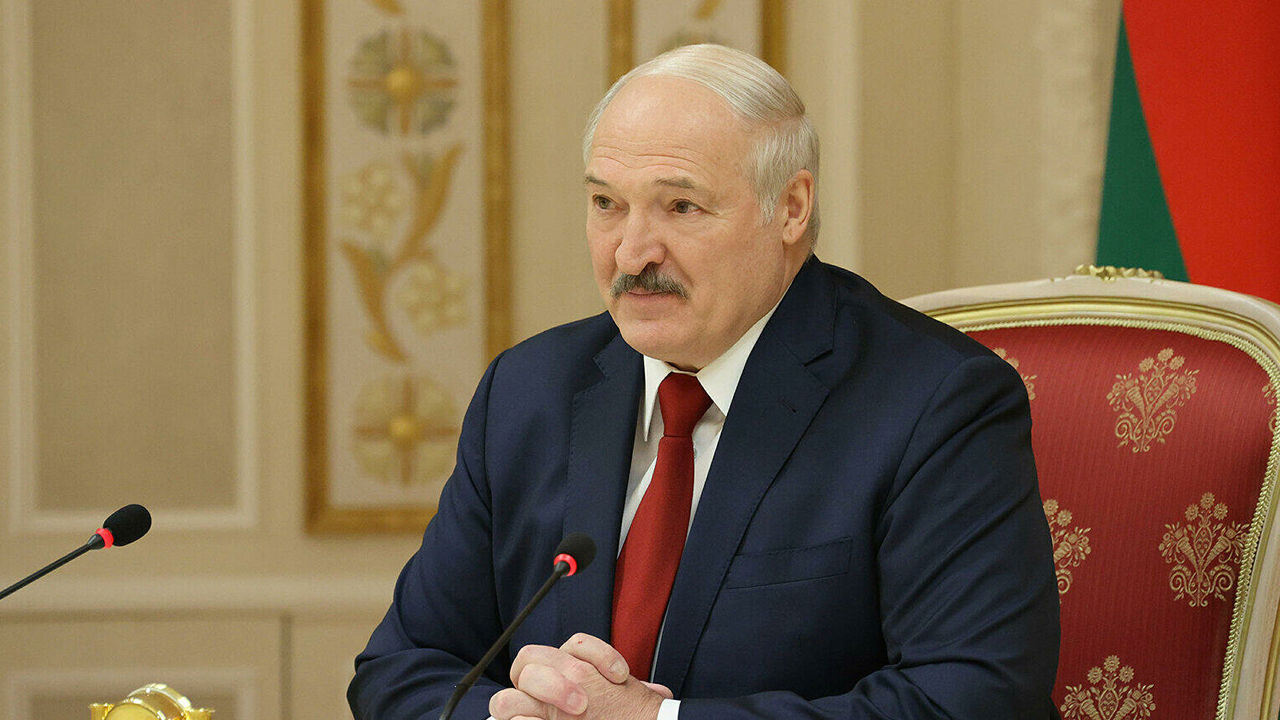 Лукашенко: Выборы президента в Польше были сфальсифицированы.